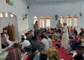 Jumat Curhat, Kapolres dengar Keluhan Warga Parangbaddo