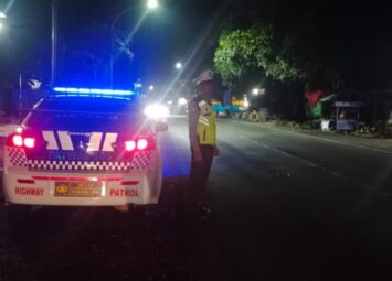 Sat Lantas Polres Takalar Giat Patroli Blue Light 