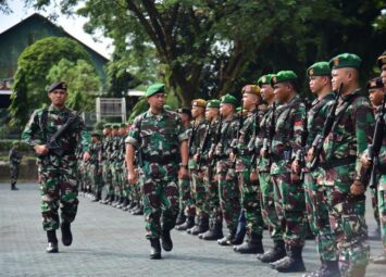 Kasdam XIV/Hsn Pimpin Upacara Penyambutan Satgas Teritorial 