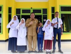 5 Pelajar Kota Padang Sidempuan Ikuti Latihan Renang di Kota Bandung