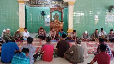 “Jumat Curhat”, Kapolsek Mapsu dengar dan Tampung Keluhan Warganya