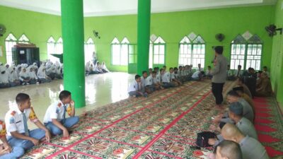Sat Binmas Polres Takalar Sosialisasi Bahaya Narkoba di SMAN 2 Takalar