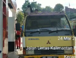 SPBU Mukok No. 64.785.11 Diduga Kuat Melayani Pembelian Pertalite dengan Drum