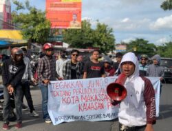Sejumlah Mahasiswa Gelar Unras di instansi Pemerintahan Kota Makassar
