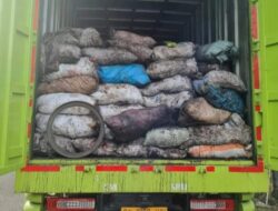 Mobil Pengangkut Batu Bara Ilegal Ditangkap Polisi