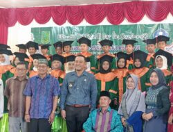 Ngah Rofi Hadir di Wisuda Tahfidz Qur’an dan Pelepasan Siswa Siswi Kelas 6 SDN 28 Sambas 