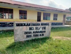 Kepsek di Sorot Oleh Orang Tua Siswa