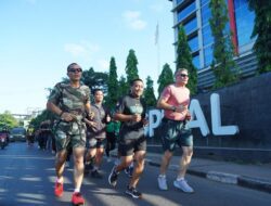 Jaga Kebugaran Tubuh, Pangdam XIV/Hsn Jadikan Rutinitas, Jogging ke Tempat Kerjanya