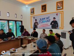 Brimob Polda Jambi Laksanakan Jumat Curhat bersama Masyarakat Desa Lopak Alai