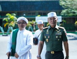 Program Pangdam XIV/Hsn Sholat Dzuhur Berjamaah di Masjid Sultan Hasanuddin Makodam