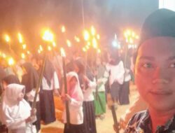 Pawai Obor di Desa Kunangan Meriah 