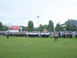 Meski Diguyur Hujan, Upacara Hari Jadi Bhayangkara Ke-77 Berjalan Lancar