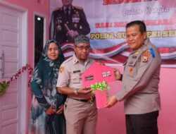 Polda Sulsel Serahkan Bantuan Bedah Rumah Bagi Anggotanya, dalam Rangka Hari Bhayangkara ke-77