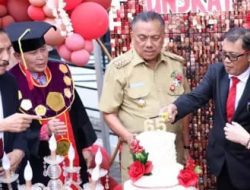 Kado Dies Natalis Gubernur Sulut Bantu UKT Mahasiswa Berprestasi