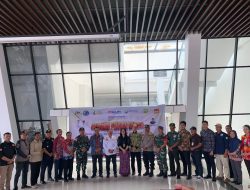 Dansatgas Pamtas RI Malaysia Yon Armed 16 TK Menghadiri Gerakan Pangan Murah di PLBN Entikong