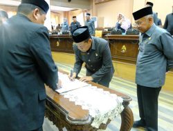 Bupati Jeneponto Hadiri Ranperda APBD Tahun 2024