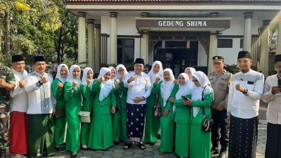 Pj. Bupati Jepara Memimpin Apel Pagi dalam Acara Hari Santri Nasional Ke – 9 Tahun 2023