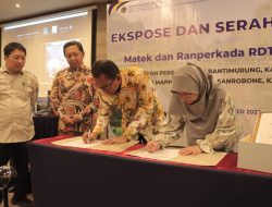 Pj. Bupati Takalar terima RDTR kawasan Mappakasunggu dan Sanrobone