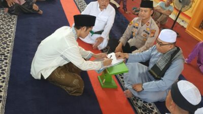 Masuk Islam Tanpa Ada Paksaan, Kapolsek Kepenuhan Saksikan Hamba Allah Ikrarkan Shadatain 
