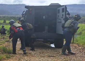 TNI Bertindak Cepat Mengejar OPM Pembunuh dan Pembakar Masyarakat