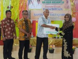 Asisten Pemerintahan dan Kesra Hadiri Penyerahan Santunan Tali Kasih Kepada Kaum Dhuafa