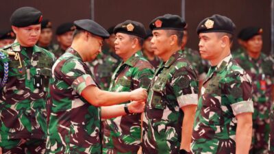 Kasum TNI Pimpin Sertijab Kapuspen, Kapusjarah, Kapusinfolahta dan Kapus RB 