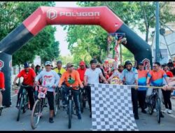 Kapolres Takalar Ikut Meriahkan Lomba Sepeda Santai Dalam Rangka HUT RI ke-79 