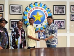 Supris Ketua Terpilih DPD IPK Kota Binjai Telah Menerima SK Kepengurusan di Gedung Putih
