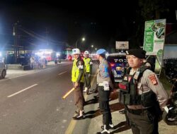 Personil Gabungan TNI – Polri Gelar Patroli Cipta Kondisi di Sejumlah Titik Rawan