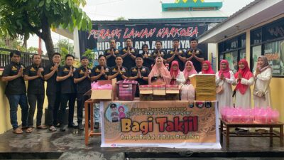 Polres Takalar Gelar Bakti Sosial, Bagikan Sembako dan Takjil untuk Kaum Dhuafa di Bulan Ramadhan