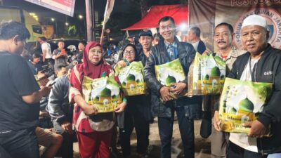 FWJ Indonesia Bagikan 500 Paket Bingkisan THR