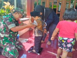 Babinsa Desa Jimbe Dampingi Kader Posyandu “Dahlia” dalam Edukasi Kesehatan Ibu, Anak Dan Lansia