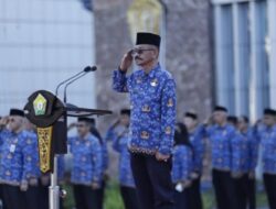 Pimpin Upacara Hari Kesadaran Nasional Kepala Dinas ESDM Provinsi Sultra Di kendari. 