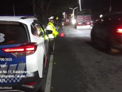 KRYD Sat Lantas Polres Takalar Gelar Patroli Blue Light Di Titik Rawan Malam Hari