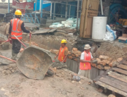Perbaikan Drainase di Jalan Poros Moh. Hatta Digenjot Hingga Akhir Tahun