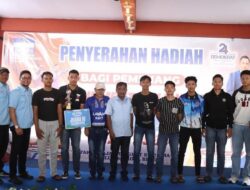 Walikota Binjai Serahkan Piala Turnamen Bola Voli AHY Cup 2025
