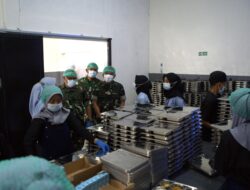 Tinjau Dapur Sehat SPPG di Kendari, Pangdam XIV/Hsn Kokoh kan Komitmen Dukung Program Presiden RI