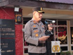 Kapolres Binjai Berikan Bingkisan Natal 2025 Kepada Personil Dan Wartawan