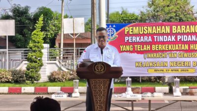 Kejari Binjai Musnahkan Barang Bukti, Kesbangpol Tekankan Sinergi Pemberantasan Narkoba