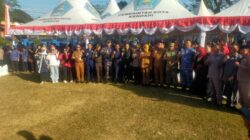 Penyaluran Bantuan Pangan di Puuwatu Jadi Ajang Warga Adukan Keluhan Infrastruktur