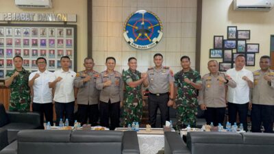 Kokoh kan Sinergitas TNI-Polri, Kapolres Binjai Bersama PJU Gelar Silaturahmi ke Mako Yonarhanud 11/WBY