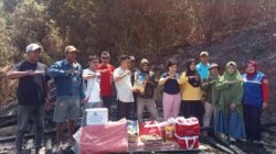 DINSOS KOTA KENDARI SALURKAN BANTUAN UNTUK KORBAN KEBAKARAN DI GUNUNG JATI