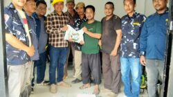 Ketua Satgas AMPI Binjai Salurkan 50 Karung Beras untuk Korban Bencana